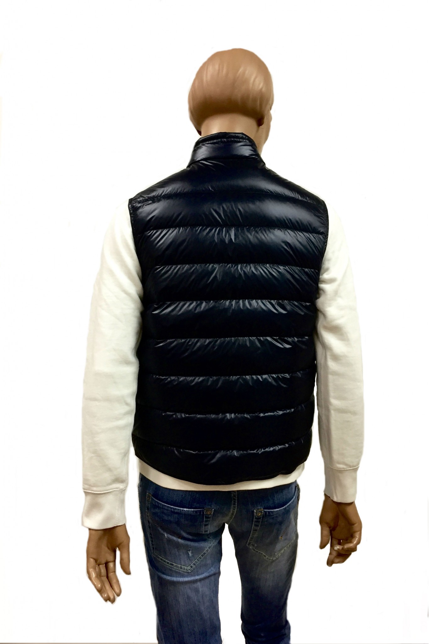 moncler gui black moncler gui black