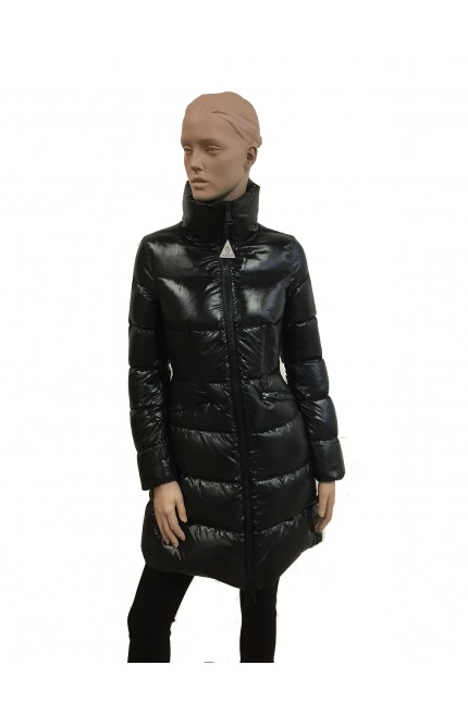 piumino nero lungo moncler piumino nero lungo moncler